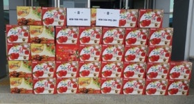 이학란 별고을 건강원 대표, 경로당에 사과즙 전달 ‘훈훈’