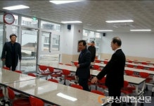 전우홍 경북 교육청 부교육감 안동 웅부중에 개교 축하방문