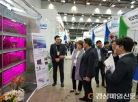 ㈜신일이엔시, 그린 에너지 엑스포서 태양광 발전장치 활용 스마트팜 소개