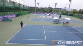 전세계 테니스인, 뜨거운 경쟁 펼친다