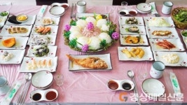 속초맛집 북한횟집, 대게요리 주문 시 무료 회 제공 이벤트