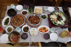 경북 문경 맛집 ‘하초동’, 건강한 향토음식 선보여 