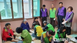 영주상록봉사단, 어르신에 발마사지 호응