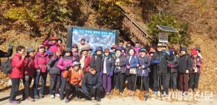 영주시 이산면 `돗밤실둘레길` 관광객 발길 이어져