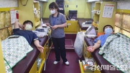 안동병원 헌혈캠페인, 직원 팔 걷어 올려