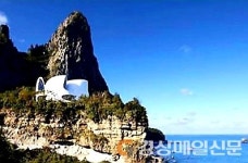 “울릉 코스모스리조트 테마공간 놀러오세요”