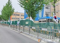 대구 수성구 상동함장마을 환경파수꾼, 태극기ㆍ독도기 교체