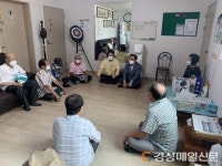 경로당 찾은 이창재 김천부시장…어르신들 상황ㆍ고충 보고 듣고