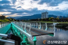 영주 남원천에 접히는 다리 ‘스윙교’ 등장