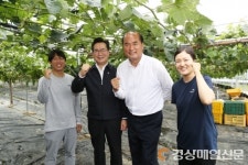 상주 귀농 현장 찾은 농림부장관 “모두가 살고 싶은 농촌 만들 것”