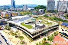미래 인재 키우는 김천시립율곡도서관 문 활짝