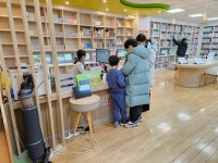 “음악 흐르는 김천시립도서관”