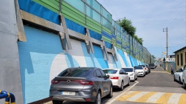 김천시 자산동, 용머리길 역사 담긴 벽화 거리 조성