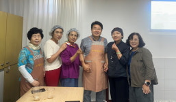 (주)케이이앤피 포항제2급식소 | 포항시 북구, 무료 급식 배식봉사…이웃사랑 실천