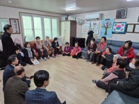을사년 새해, 김천시 평화남산동 경로당 어르신 세배