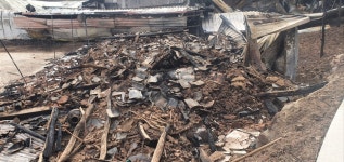 전통 한옥도 화마에 소실…영덕 지품면 복곡2리 마을 잿더미