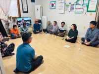 김천시 어모면, 33개 경로당 격려물품 전달ㆍ폭염예방 교육