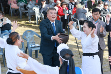어깨 춤이 절로…‘제6회 예천국악제’ 성황