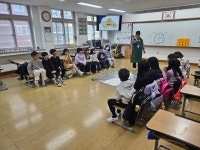 칠곡장곡초, 윤종갑 강사 초청 전통놀이 교육
