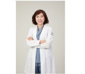 힘들고 어려운 일 있으면 항상 책으로 나를 위로하고 마음 잡는다