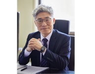 [창간축사] 한의약 변화의 시대 속 민족의학신문…창간 32주년 계기로 크게 도약하길