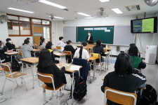 경기도한의사회, 평촌고에서 한의학 이해와 보건의료 강의 실시