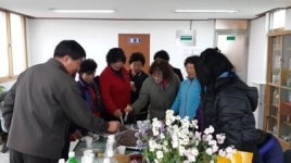 강진군 옴천면 보리떡 나눔행사 열어
