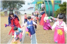 설 명절 흥 돋구는 우리 가락 민속놀이