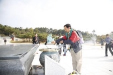 아.태지역 회원국 대표단 국립 5.18민주묘지 참배