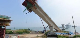 기울어진 칠산대교 무엇이 문제인가