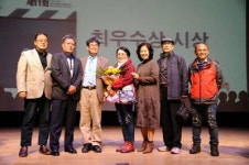 인생 2막 영화로…시니어들 유쾌한 행진 