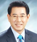 완도 출신 김영록 농축식품부 장관 후보자, 행정·의정 겸비 온건하며 합리적 성품