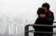 광주 신혼부부, 수억 빚지고 아파트 샀다