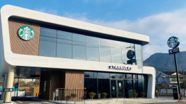 시내 찍고 읍내 향하는 스타벅스···우려 목소리도