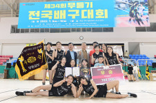 [여자클럽부 브이퀸 우승]3전4기 저력 발휘 우승 기염