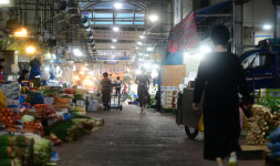 발걸음 뜸한 한가위 앞둔 양동시장