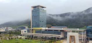 道, 민주당 농협 본사 이전 제동에 당혹···선점효과·공론화 가능에 기대도