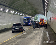 장흥 터널서 졸음운전 20대, 중앙선 침범...2명 경상