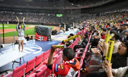 프로야구 KIA타이거즈 원정 경기 응원 열기
