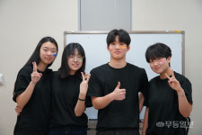 직접 올리는 연극, 너무 즐거워요