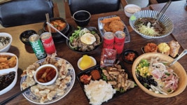 [무등맛집] 짜장면에 덮밥·샐러드까지 푸드코트 학식, 조선대 교내식당