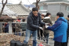 금천교회 연탄기부로 사랑 나눔 운동