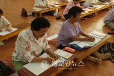 부여군, 찾아가는 성인문해 한글학교
