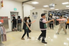 홈플러스 동청주점에서 화재대피 훈련
