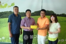 청주 플레이베이 저소득가정 입장권 전달