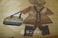 안동공예문화전시관 박금화 동상 수상