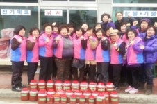 내북면생활개선회, 고추장 경로당 전달