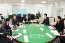 이춘희 시장, 전통우수시장 박람회 건의
