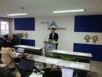 세종시, 딸기 우량묘 자력생산 기반 나선다