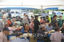 꿈을이루는사람들, 어르신 수요공양방